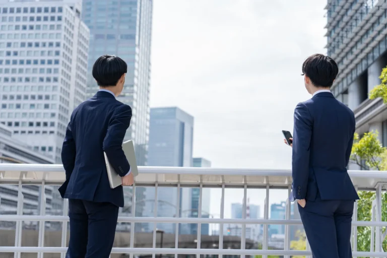 第二新卒が転職を成功させる5つの条件｜未経験から年収アップを実現できた事例も紹介