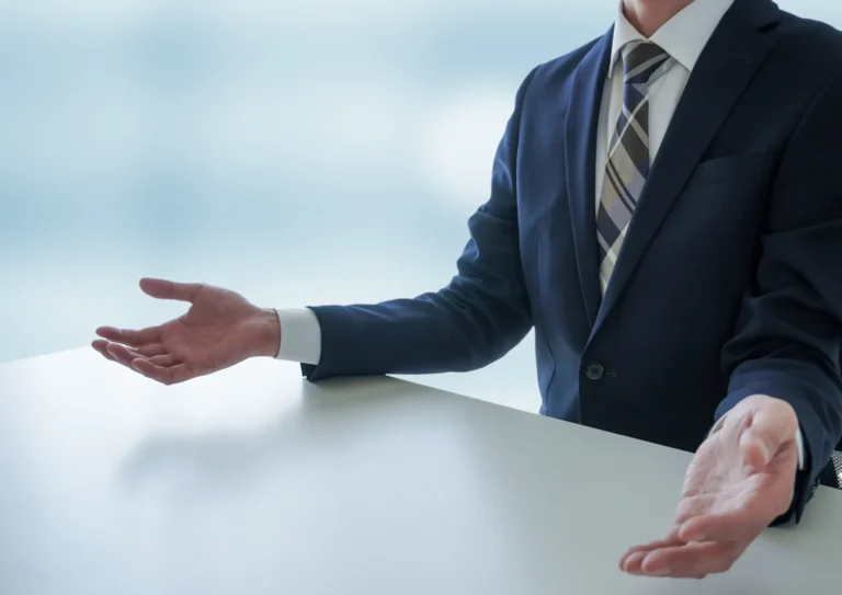 第二新卒に営業はおすすめ？向いている人の特徴とおすすめ業界を解説